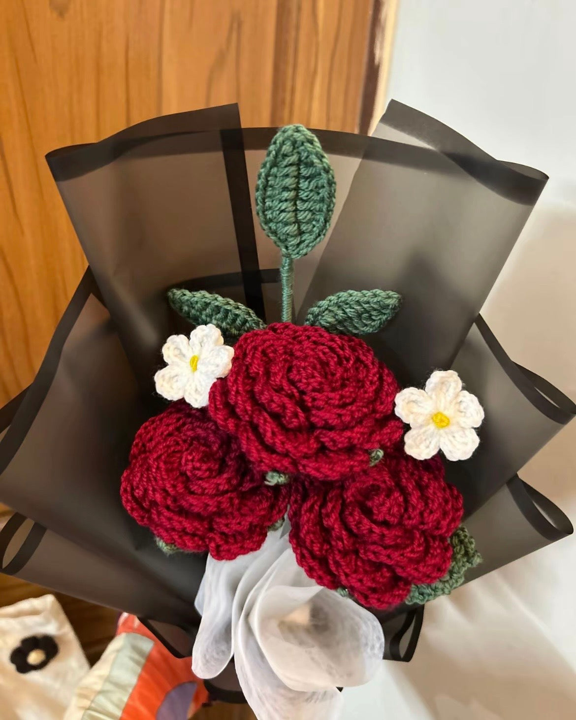 Crochet 3 rose bouquet